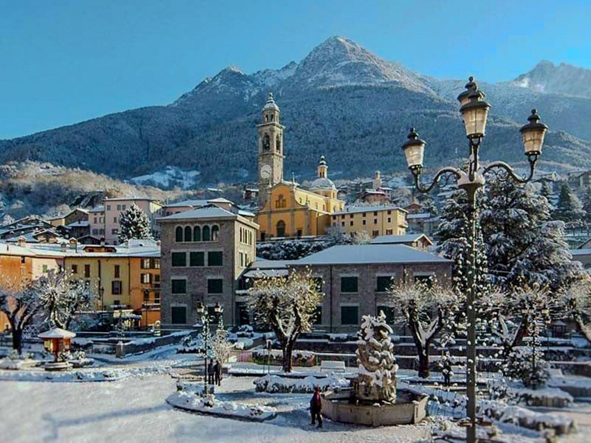 Appartamenti Edolo - A 20 Minuti Da Ponte Di Legno E Aprica Esterno foto